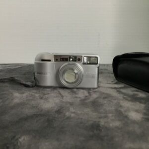 Pentax Espio 170SL 35mm Compact Film Camera‎ Point & Shoot 38-170mm Zoom Lens